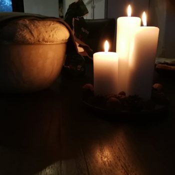Speltas kviešu milti pīrāgu mīklā
